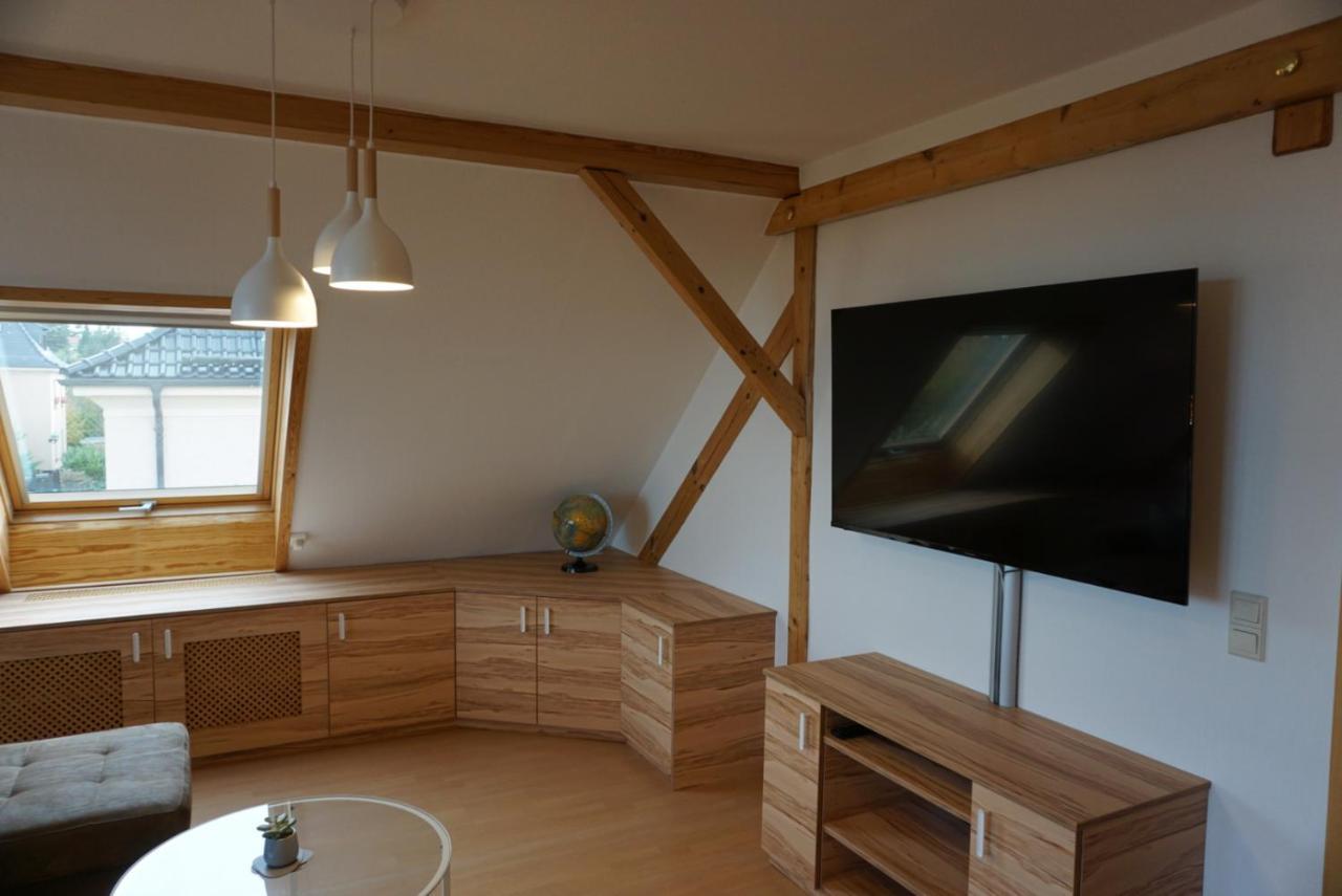 Apartment Mit Ausblick Im Dresdner Suedwesten Dresden Bagian luar foto
